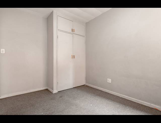 2 BEDROOM APARTMENT FOR SALE IN ALBERTON NORTH